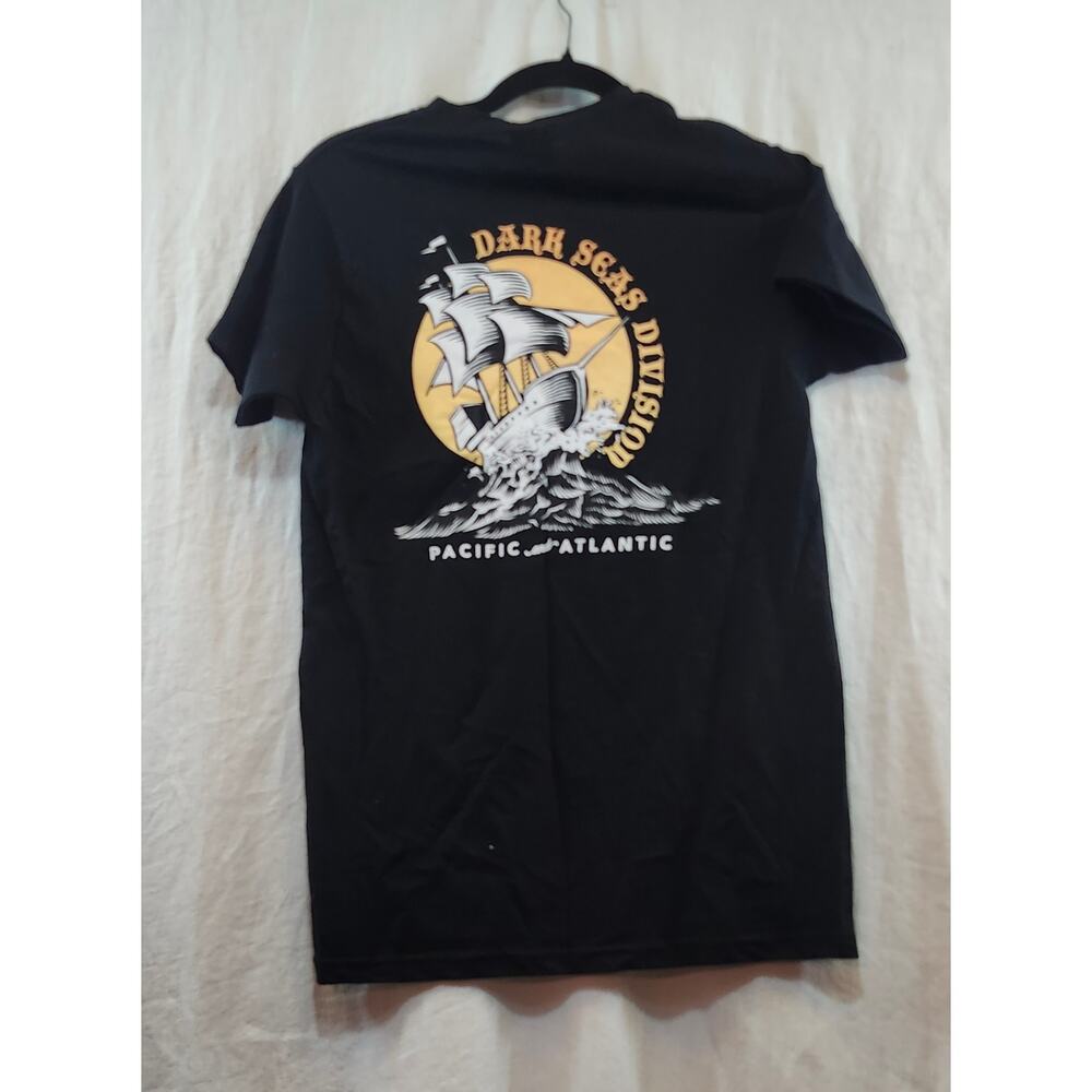 NWT Dark Seas Division Sz Small Mens T Shirt Black Short Sleeve
